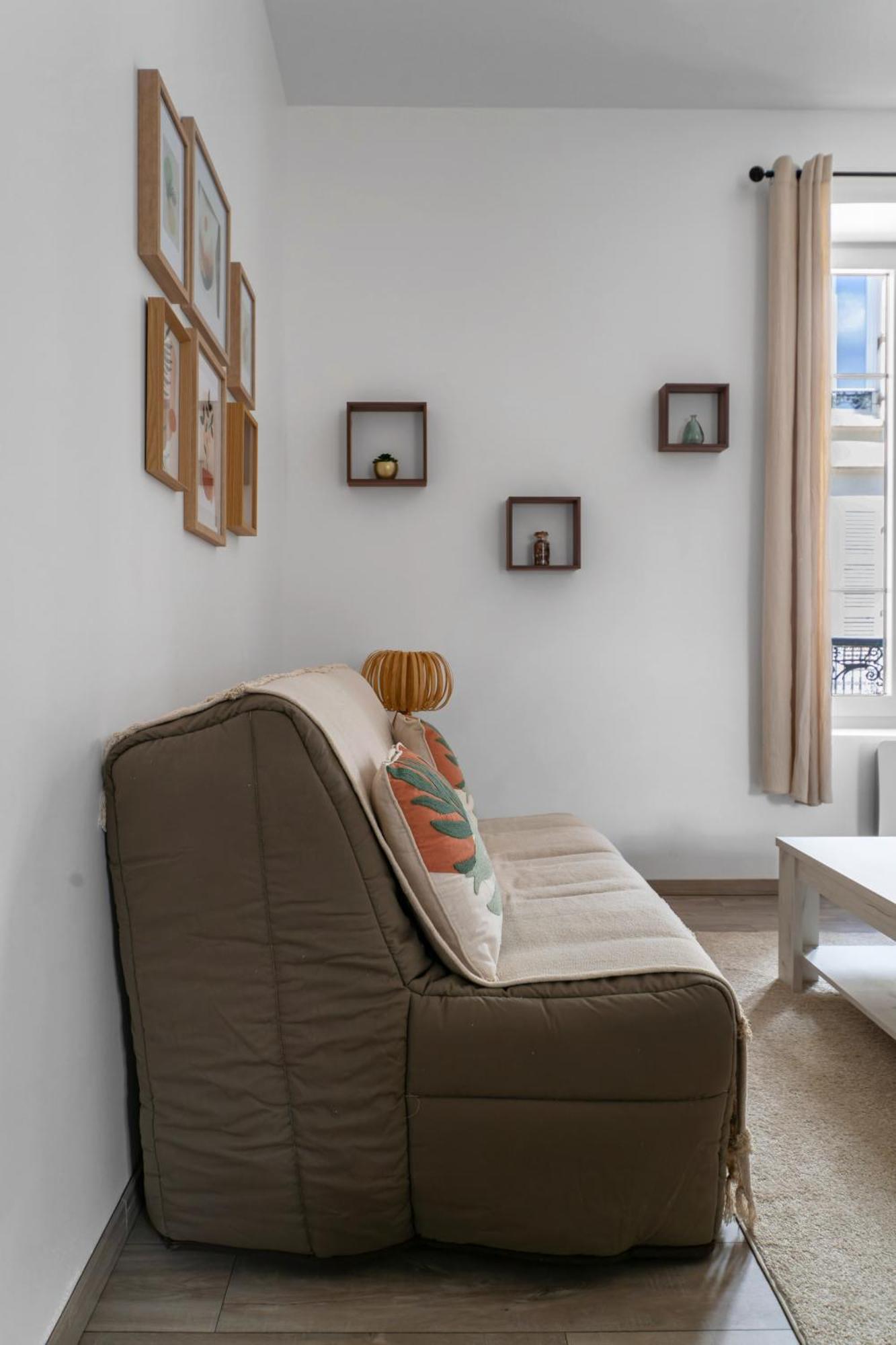 Le Ravy - Appartement Design, 2 Chambres, Centre Ville 维琪 外观 照片